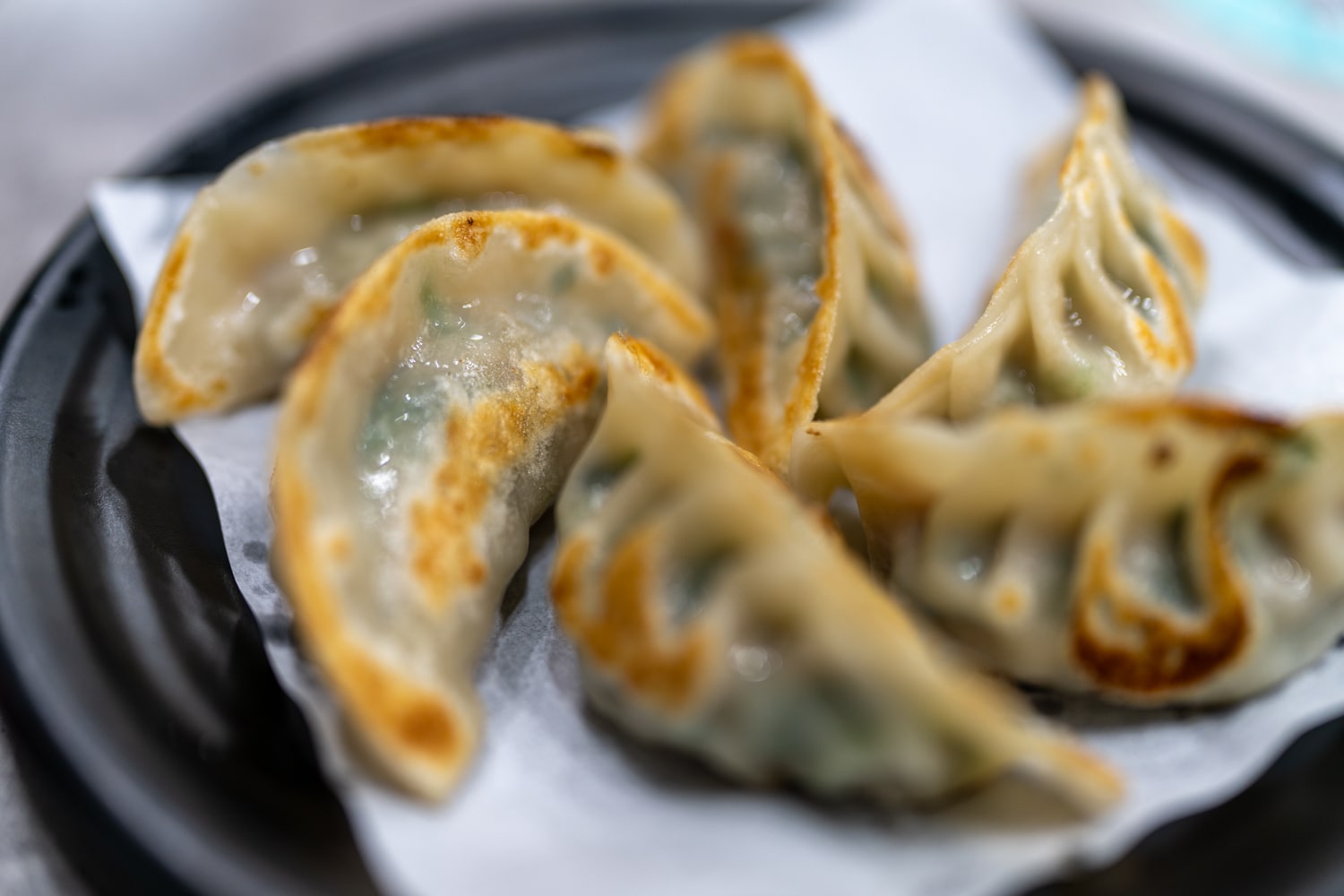 Дамплиги с зеленым луком