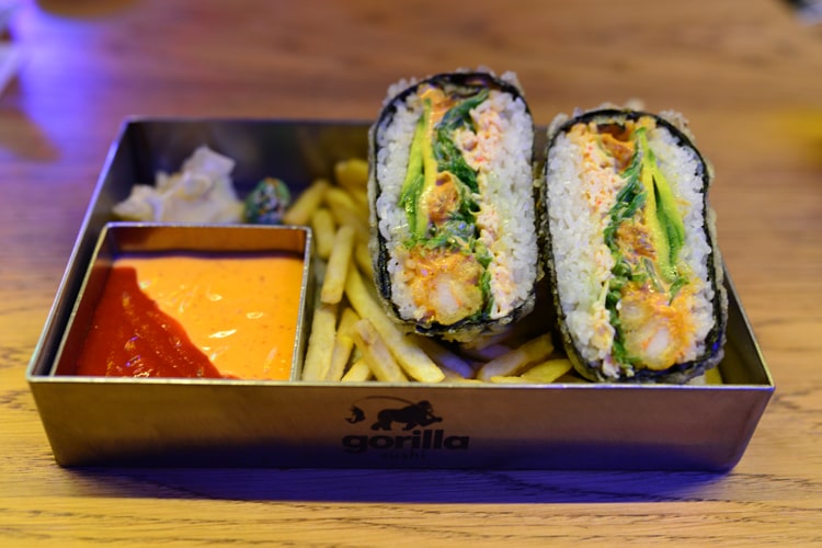 Горилла бургер с креветками