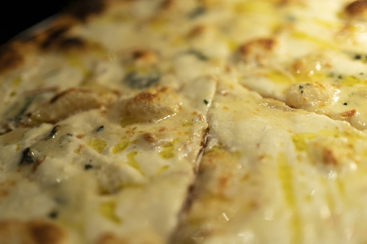 Пицца 4 сыра