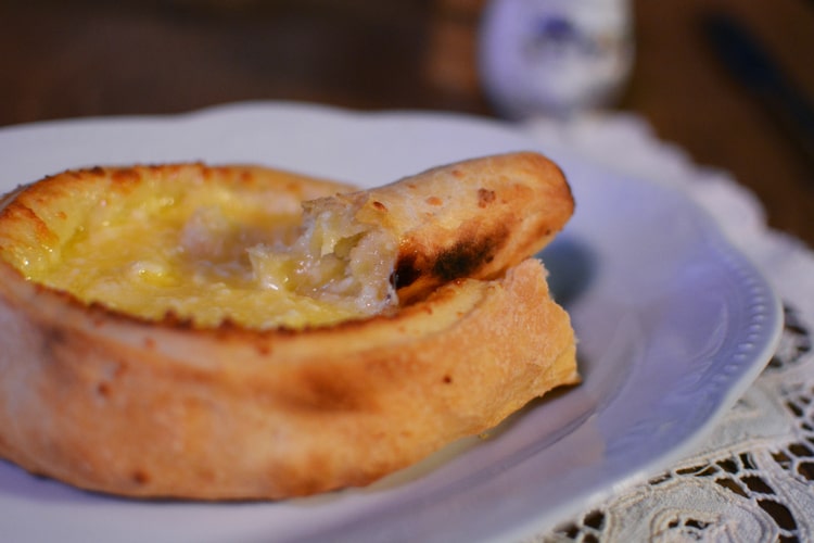 Хачапури Ачарули