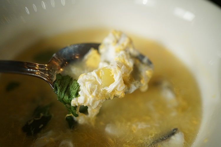 Уха с мини-чебуреками