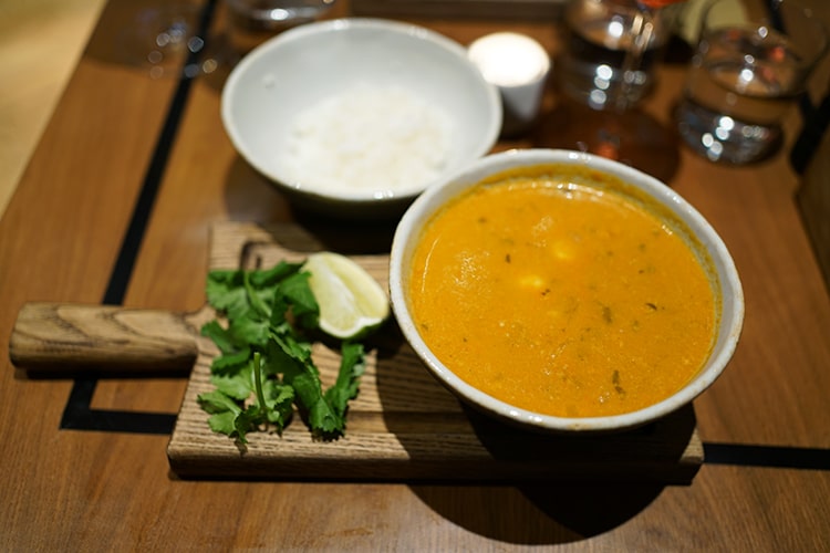 Том-ям с креветками и цыпленком