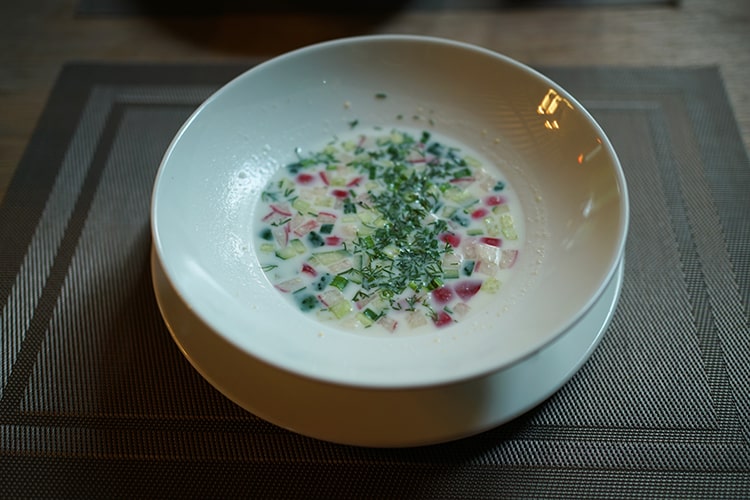 Окрошка на кефире