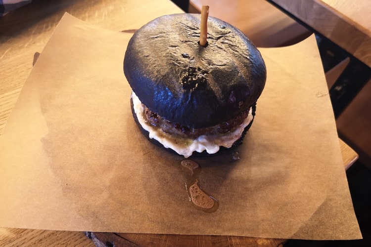 Дабл Блючиз